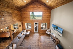 Smart TV, fireplace, DVD player, ping pong