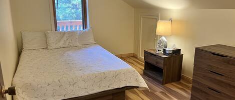 3 間睡房、免費 Wi-Fi、床單