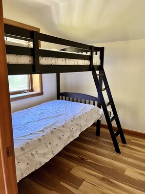 3 habitaciones, wifi gratis y ropa de cama