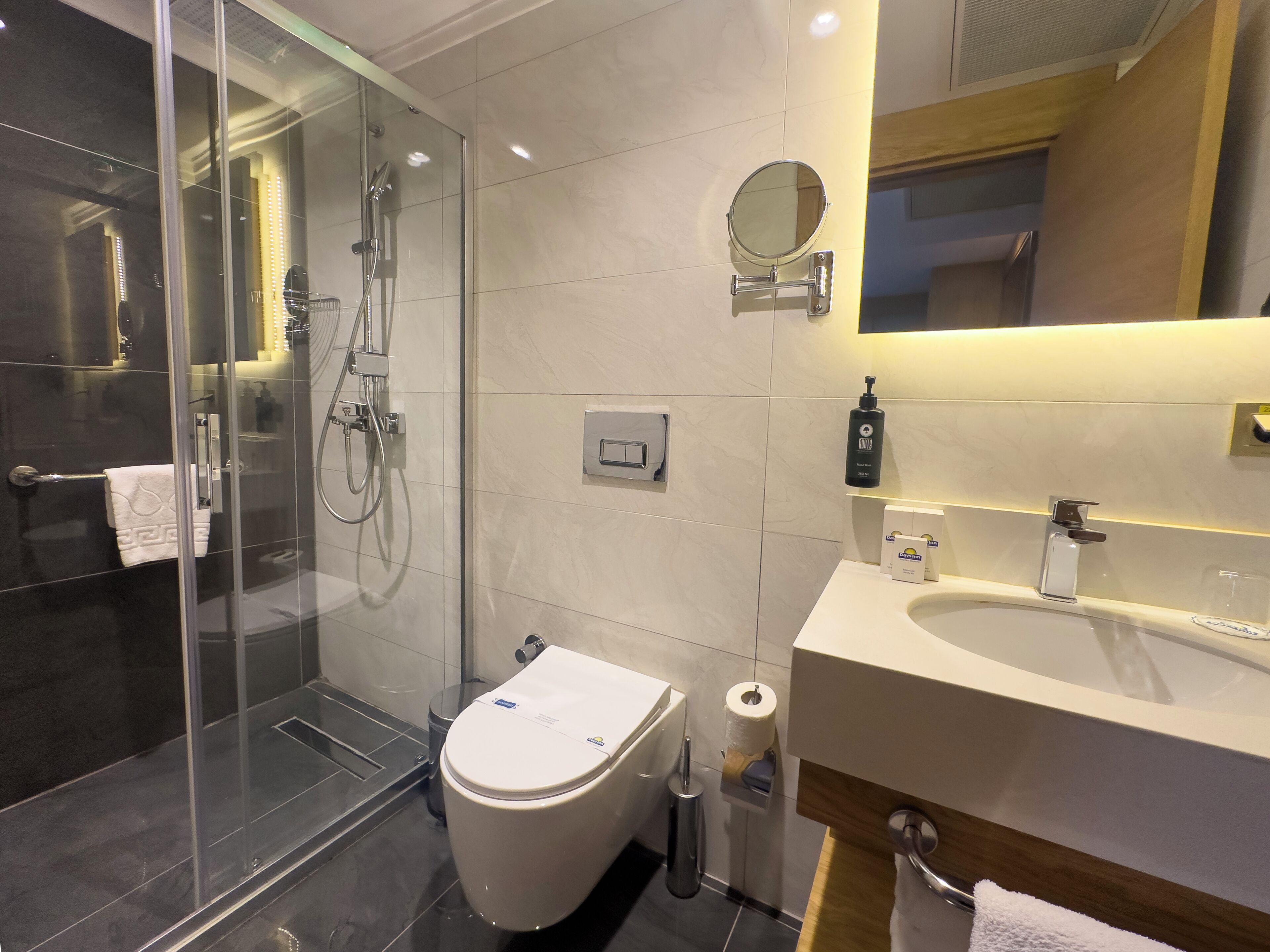 Photo - Days Inn by Wyndham Istanbul Bomonti