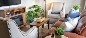 Wingate - Meridian, Cozy Acreage in the heart of the city