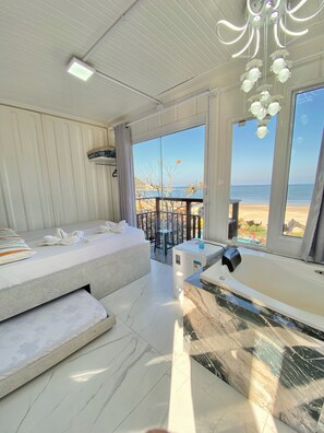 Quarto com Hidromassagem interna | Beach/ocean view - POUSADA SAO MIGUEL BEACH (Penha)