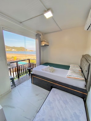 Quarto com Hidromassagem interna | 1 habitación, wifi gratis y ropa de cama