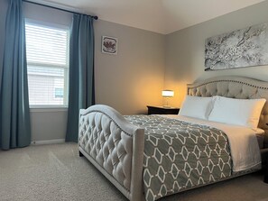 2 Schlafzimmer, Schreibtisch, Bügeleisen/Bügelbrett, kostenloses WLAN