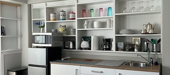 Private! New! Clean! Gated! Sleeps 5 guests. 2BR/1BA, Fast WiFi, Free Parking.