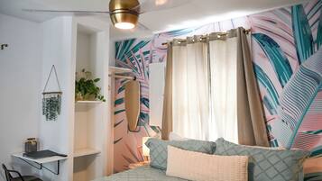 1 bedroom, desk, iron/ironing board, WiFi