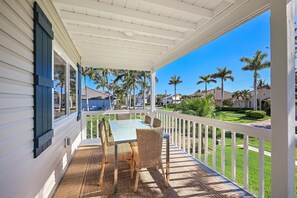 House, Multiple Beds (451 Pheasant Court) | Property grounds - 451 Pheasant Court (Marco Island)