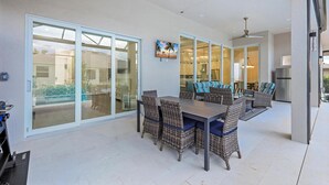 하우스, 침대(여러 개) (2023 custom built inland home with po) | 다이닝