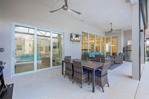 獨棟房屋, 多張床 (2023 custom built inland home with po) | 用餐區