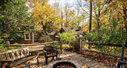 The Fox Hollow PARADISE GETAWAY at the PEMICABINS