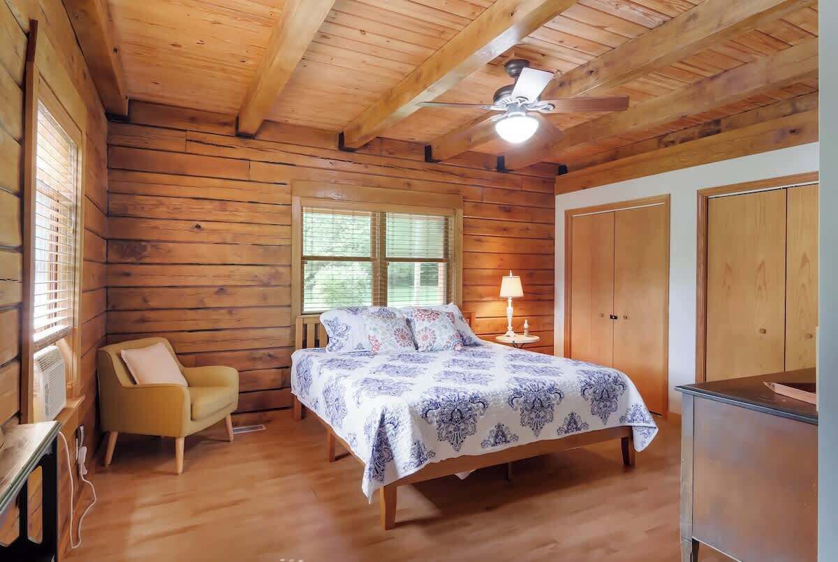 2 間睡房、熨斗/熨衫板、可攜式嬰兒床、Wi-Fi