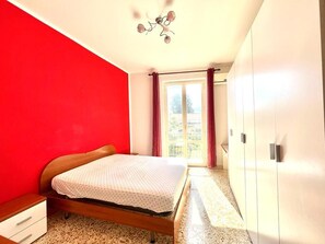 2 bedrooms, WiFi, bed sheets - Holiday Miry (Palermo)