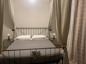 4 chambres, fer et planche Ă repasser, lit parapluie, Wi-Fi gratuit