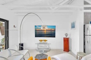 Interior - YDarshHome-2 (Oakland Park)