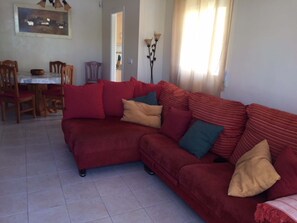Living area - Villa Dona Pepa Quesada (Quesada)