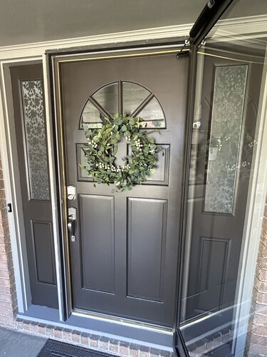 Peaceful Retreat near Medical Mile in Springfield