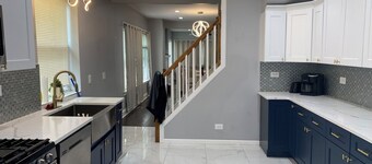 Charming 5 bedrooms 2 bath near Downtown Loop and Mc cormick Place, Museum