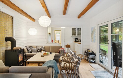 Gorgeous home in Rørvig with WiFi