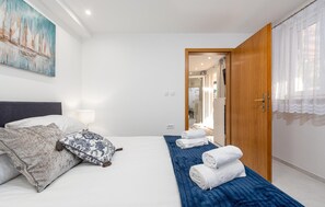 3 Schlafzimmer, Bügeleisen/Bügelbrett, Reisekinderbett, kostenloses WLAN