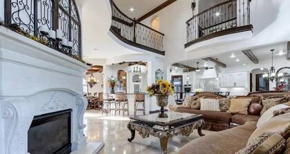 Mediterranean Villa by the Lake also for short or long term lease!