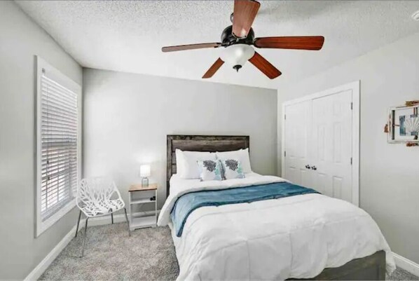 3 bedrooms, WiFi, bed sheets