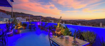 Casa voyager with secret garden terrace