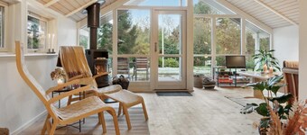 4 bedroom beautiful home in Melby