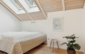4 soverom, reiseseng for barn og wi-fi (inkludert)
