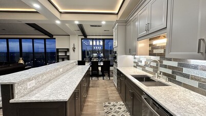 Encore Suite 1 @ The Skytower Penthouse 