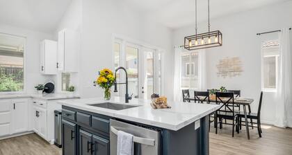 Fresno House , Pool , BBQ , Firepit , Garage , 3BD/2BTH