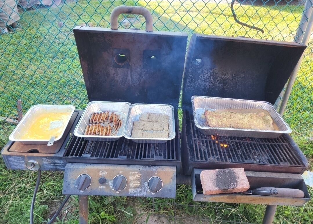 daily continental breakfast for a fee