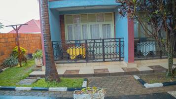 Economy Single Room | Terrace/patio