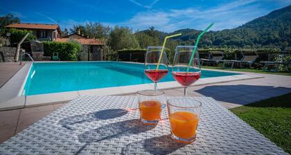 Vecchia Fornace – La Piastra Agriturismo, with pool, Abetone