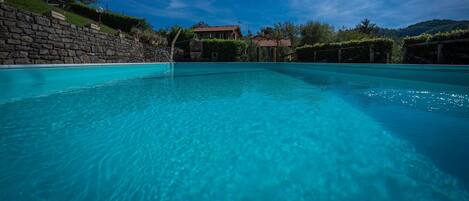 Beheizter Pool