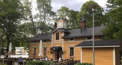 Schnord Properties. Spacious Apt Next to Helsinki Metro