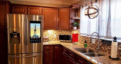 Wildcatter resting grounds, spacious living