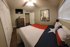 4 soverom, strykejern/-brett, wi-fi og sengetøy