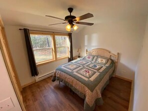 2 dormitorios, tabla de planchar con plancha, wifi gratis y ropa de cama