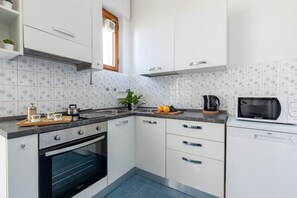 Microwave, oven, stovetop