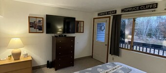 King Bed - Sunday River Slope Side Condo