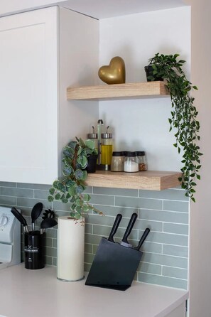 Interior - Lavish Retreat: Serene Getaway in Lower Sackville (Lower Sackville)