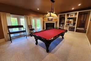 Spielezimmer