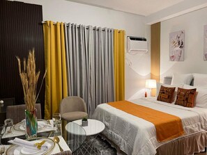 1 chambre, coffres-forts dans les chambres, bureau