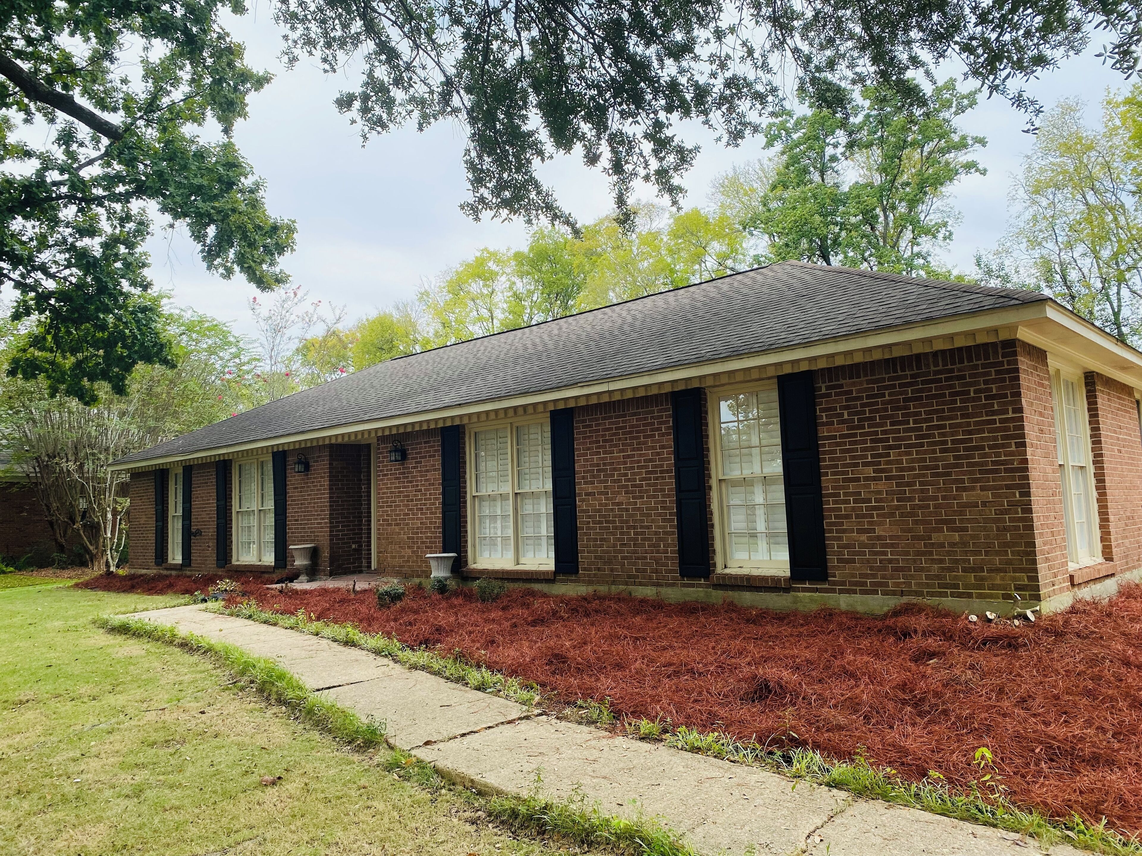"Cozy, Comfortable, Quiet Home Away from Home” 3bed / 2bath