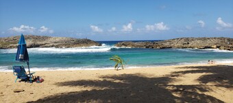 Nueva villa entire place  w/rooftop & Wi-Fi