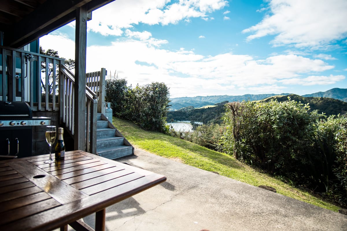 Luxury Studio | 1 bedroom, premium bedding, pillow-top beds, individually decorated