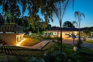 Exterior - Villa Royale Luxury 4-bedroom Paradise In Sosua (Sosúa)