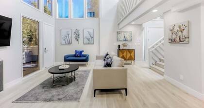 497-Upscale Home w/AC & Patio near Meta & Stanford