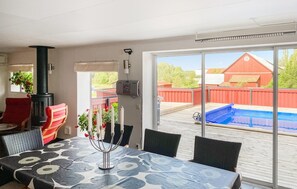 Dining - Awesome apartment in Södra Vi with WiFi (Södra Vi)