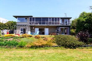 Exterior - Ngongotaha Lakeside Lodge- Lakeview Apartment (Rotorua)